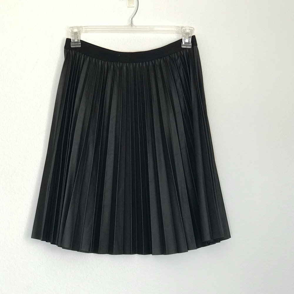 M.S.S.P. L black pleated Faux leather skirt - Picture 5 of 13